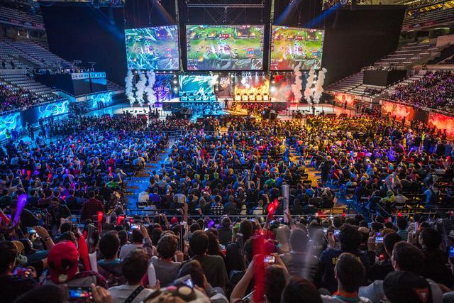 新游在周一 新游在周一